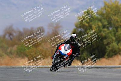 media/May-15-2022-SoCal Trackdays (Sun) [[33a09aef31]]/Turn 7 (1145am)/